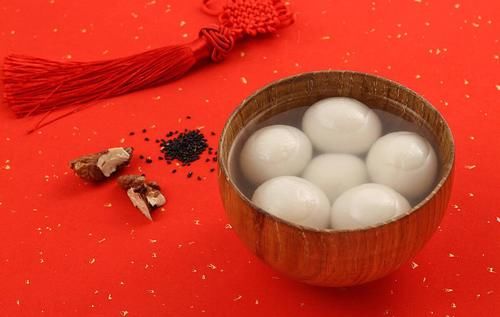 元宵節吃湯圓，嬰幼兒、孕婦、老人不要吃，其他人牢記“五不要”