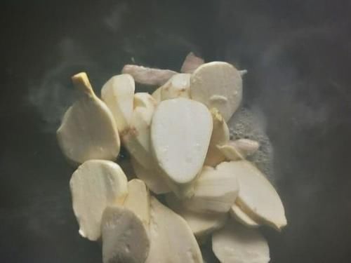 肺部|肺部细菌“天敌”被发现,常吃排毒清肺,咳嗽痰多的人可多吃