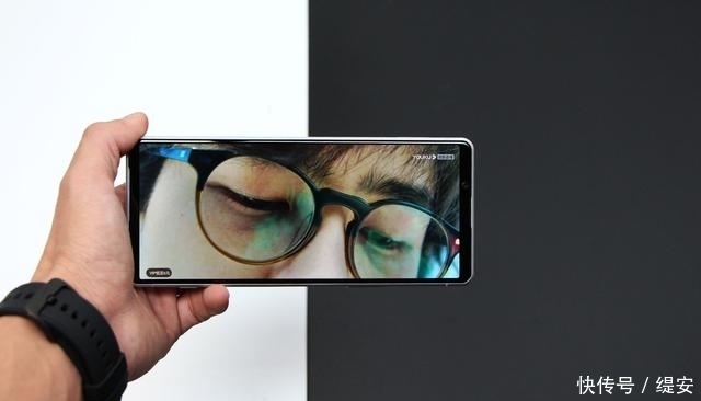 II|索尼Xperia 1 II评测：微单技术，现更以手机形式呈现