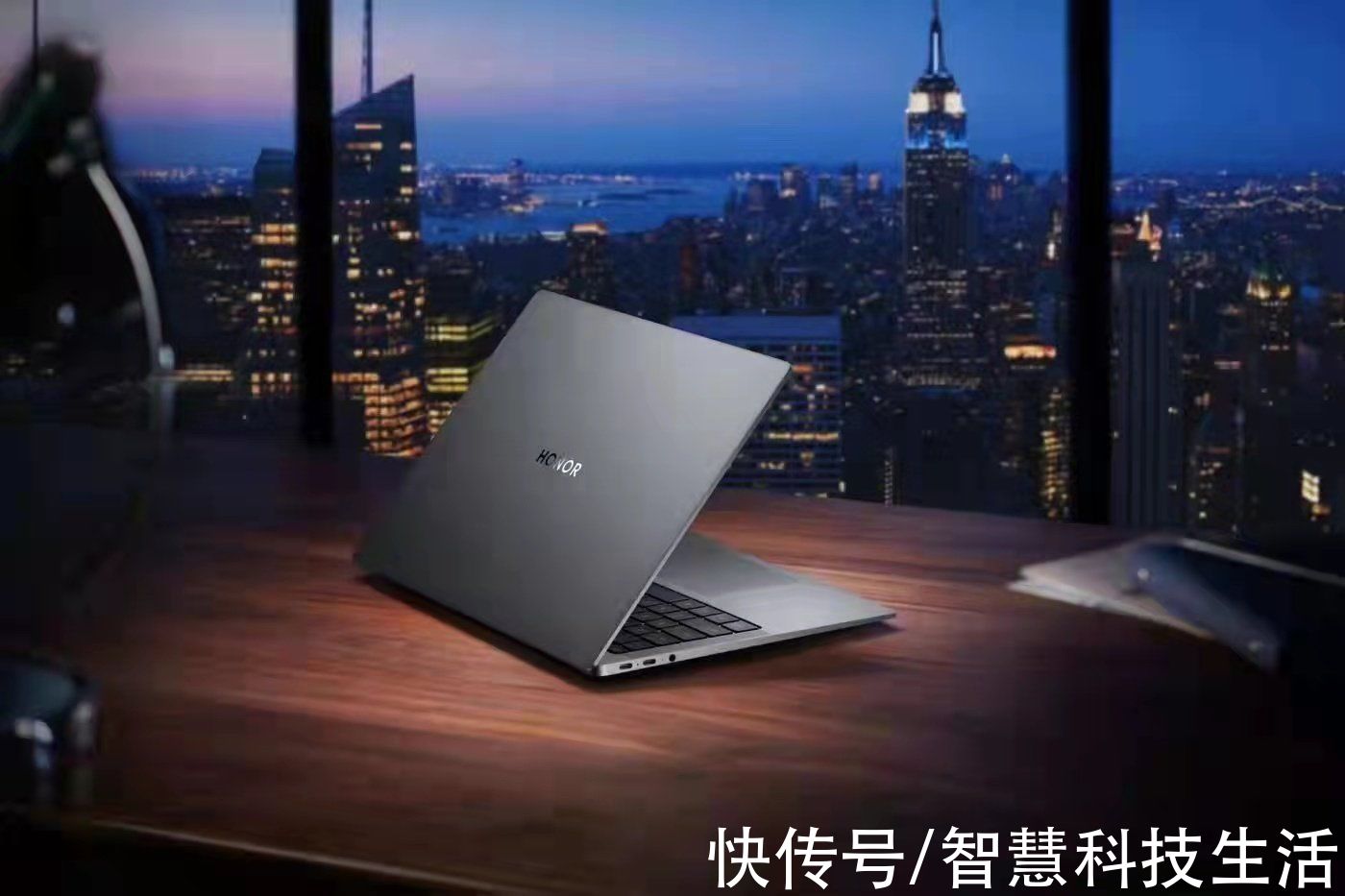 m点赞这家中国科技企业，打破了笔记本电脑15年行业标准