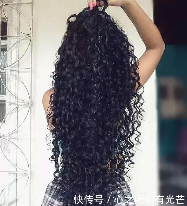 保湿|烫了小卷发型,用弹力素还是泡沫发蜡好一个塑形好一个保湿好