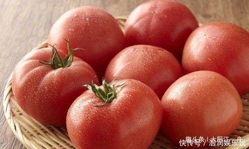 打了激素的西红柿,如何区别辨别果农教你这三招以后别买错了