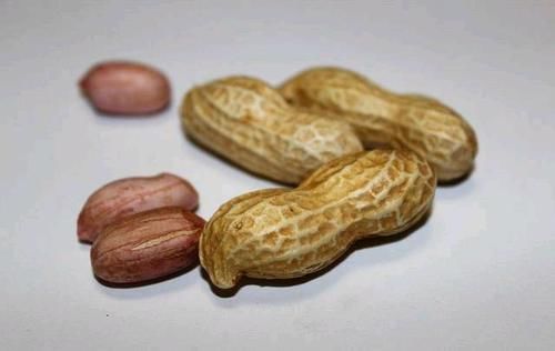 血糖|再三提醒:5种食物或许让血糖“一路飙升”,劝你少吃为妙