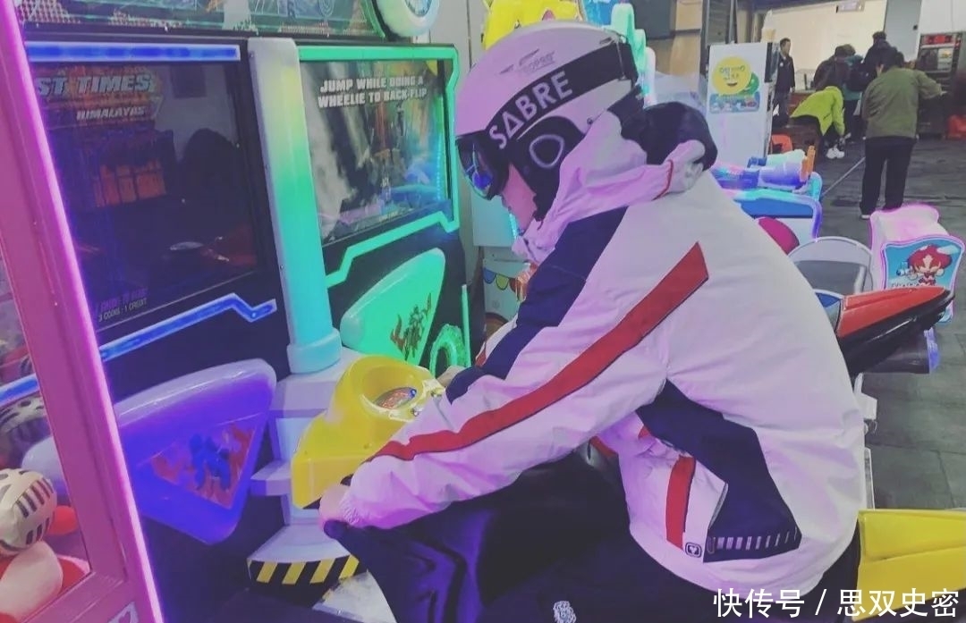 查杰:眉眼间流淌着的温暖与坚毅 Seek For U 坚毅