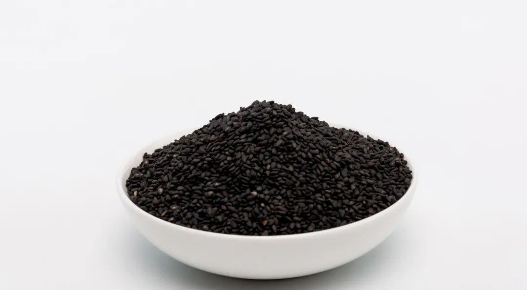 肠胃功能紊乱|核桃被称为“长寿果”，这4种吃法不仅健康，而且营养，更能治病