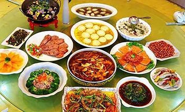  教你几道特色家常菜，做法简单上档次，来客人端上去特别有面子