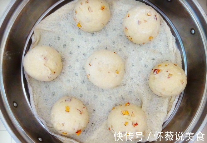 自从学会做这样的馒头,孩子隔三差五点名要,暄软甜润,真好吃