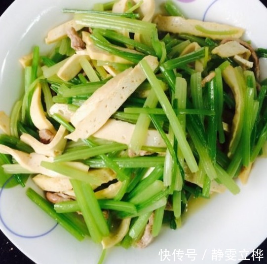 静脉注射|芹菜加一宝，孩子常吃，提高免疫力，少生病，个头也蹭蹭长高