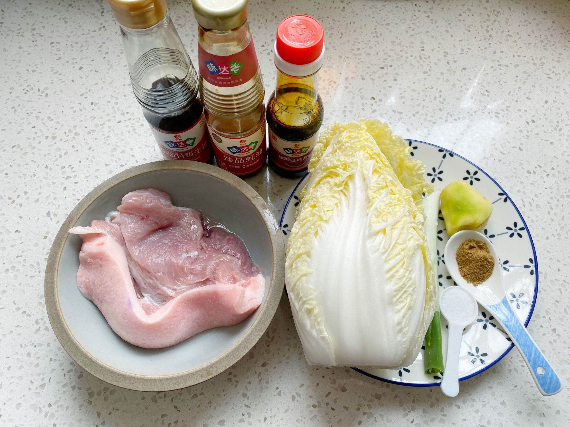  鲜嫩|白菜包饺子要不要焯水？传统老做法告诉你这样做，鲜嫩多汁营养高