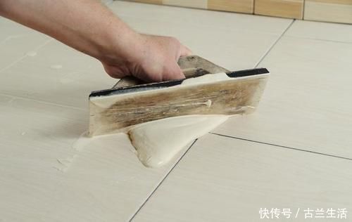 美缝剂|客厅瓷砖美缝的害处 听听老师傅怎么说 真是害人不浅
