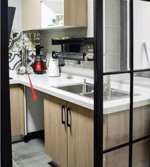 地柜|家庭主妇:厨房地柜不要全打满,空一格更实用!后悔我家装太早了