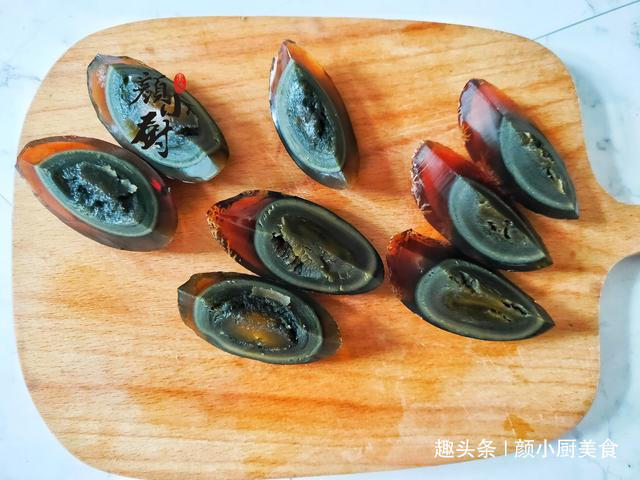 散花|切皮蛋时,万万别直接下刀切,多加这一步,不沾刀、不散花