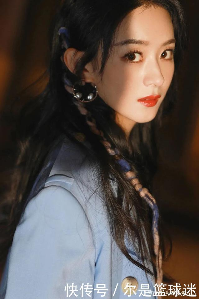 step|别再披头发了!冬天超火的5款编发,无敌显脸小!