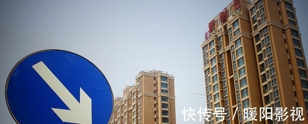 买房|都说“买涨不买跌”,房价下跌的时候,真的不能买房吗?