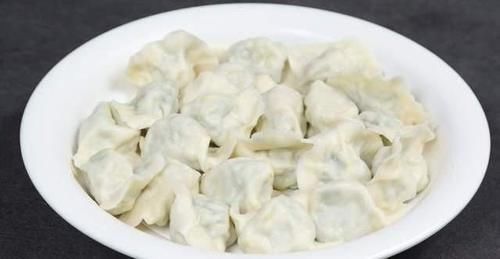 饺子馅|冬天包饺子，白菜萝卜靠边站，拿这菜做馅，鲜香多汁，唇齿留香