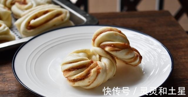 睡前蒸一锅,第二天早餐就有了,又香又软营养能量足,老少都爱吃!