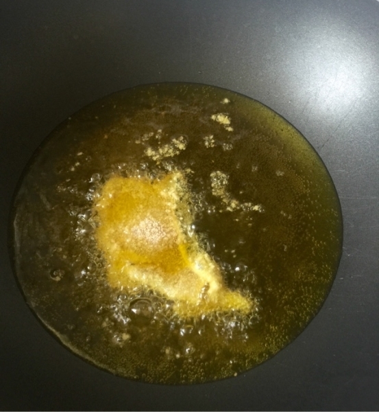 鱼肉不要红烧了,试试新做法,酸甜酥脆味道赞,做一盘都不够吃