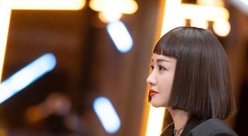 30岁以上的女人，别乱剪头发，推荐这些“减龄”的短发，特显年轻