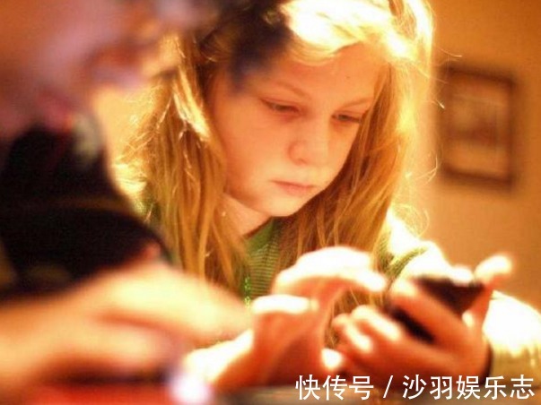 电子产品|“妈妈,我玩一会手机”,这位妈妈的回答很机智,确实值得借鉴
