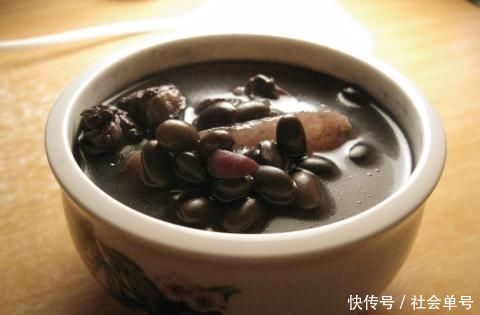 補(bǔ)藥一堆不如黑豆一把,此吃法效果翻10倍,常食百病不生