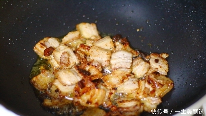 这样做出来的五花肉,鲜香味美,肥而不腻,下饭又下酒
