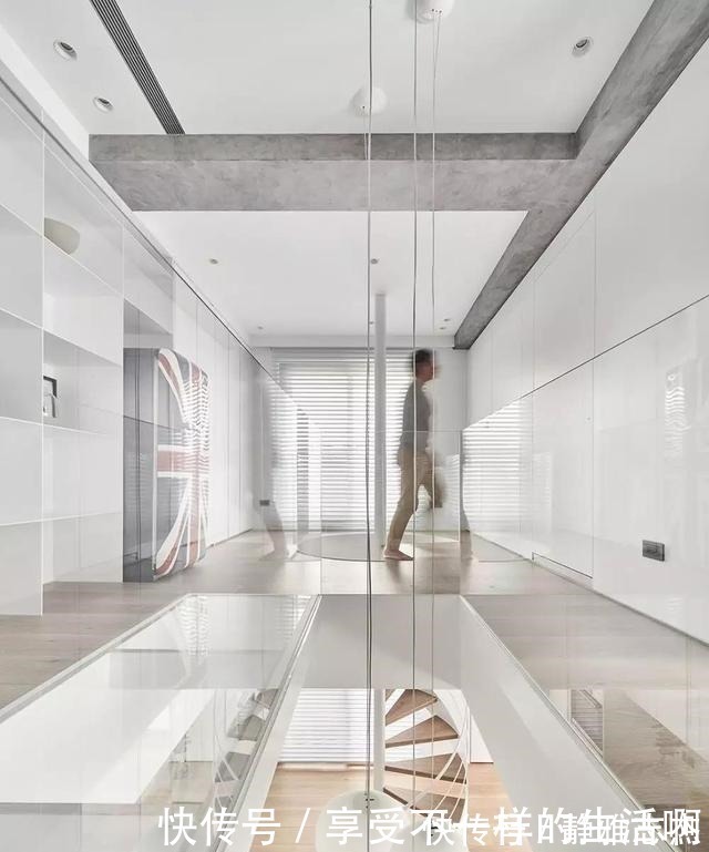 空间|原木+白色,营造出一个干净纯洁的空间,一个温馨的家!