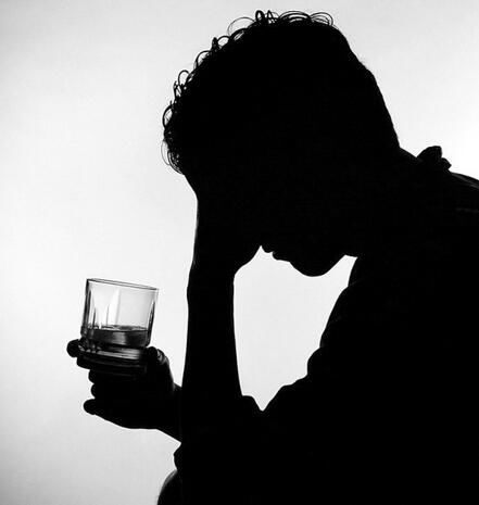 不良的习惯会致身体免疫力下降