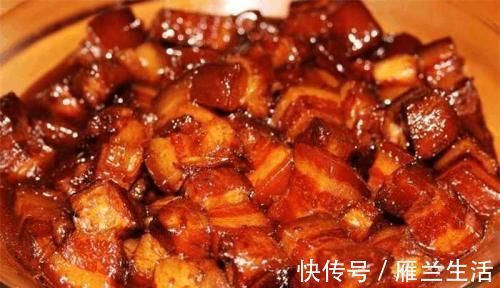 做红烧肉,这2种调味料一定不要放,否则肉柴还不香