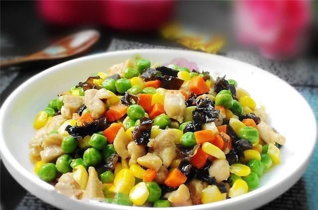 食用价值|最通便的蔬菜不是芹菜，是它，1周吃3次，排出宿便，大肚腩不见了