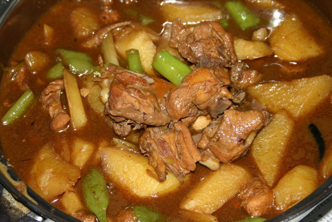 炖鸡时多做2步，比直接炖或先焯水更好吃，鸡肉软烂鲜香还不腥