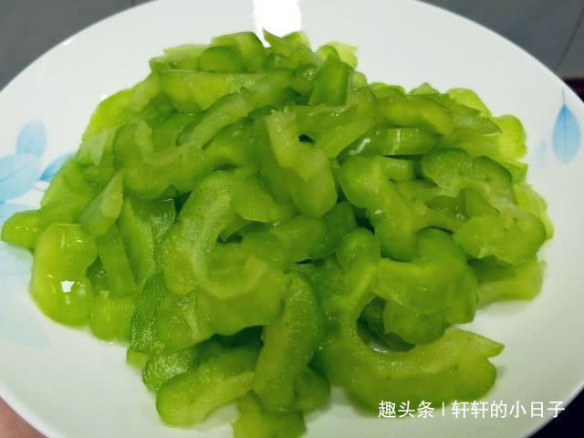 柚子|女性有孕后，三种东西尽量不要吃，可能会损伤孩子