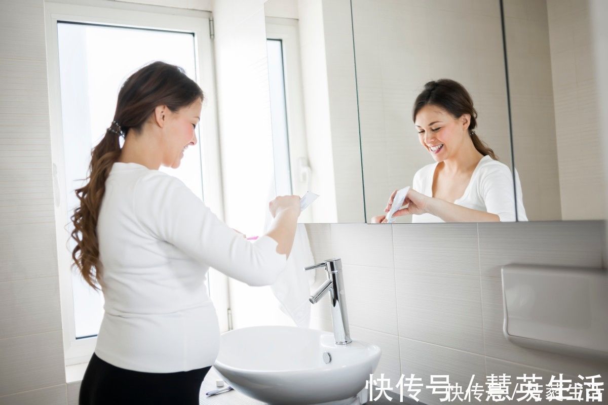 枕头|怀孕不要“吝啬”,进入孕期这几样东西要换新,孕妈别光想着省钱