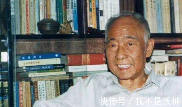 先生#厨艺好家庭地位却极低,被儿孙们轮番“欺负”,汪曾祺无奈放狠话