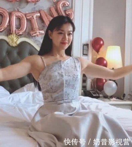 最好看的伴娘,抬起双手的时候,伴郎们表示:怕了怕了!