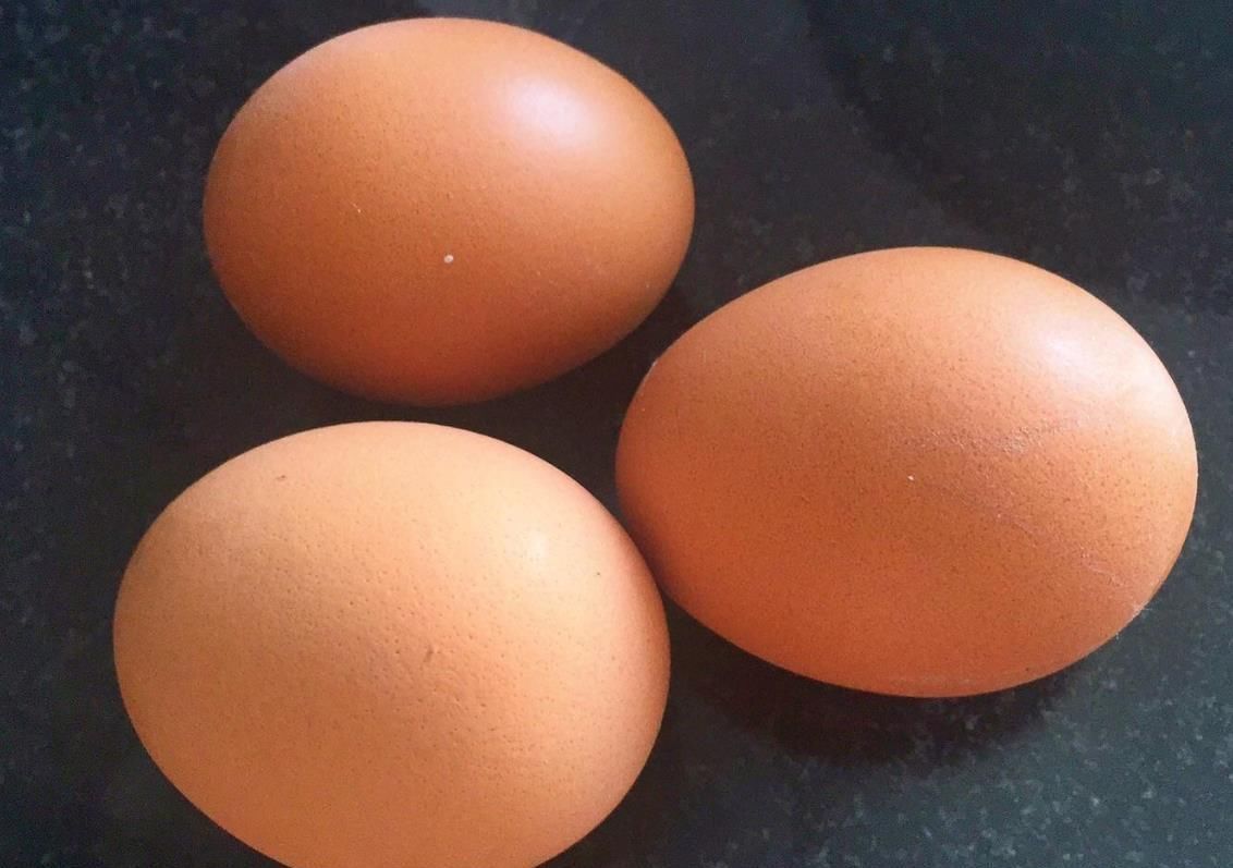 鸡蛋保存不要放冰箱,卖鸡蛋的大爷教你土法子,放几个月没问题