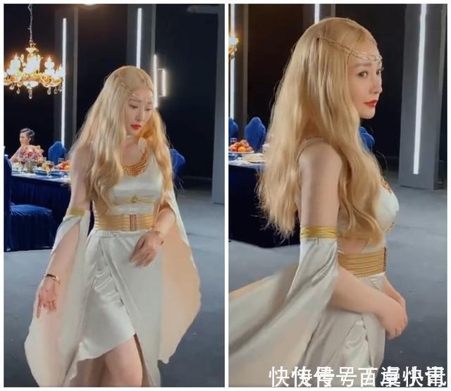 金发|柳岩金发cos雅典娜,美艳脱俗,性感妩媚,大秀S型好身材