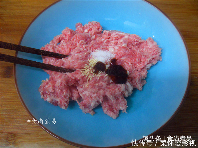 方法|小笼包这样调馅,关键两步要记牢,口感鲜香多汁,方法很百搭
