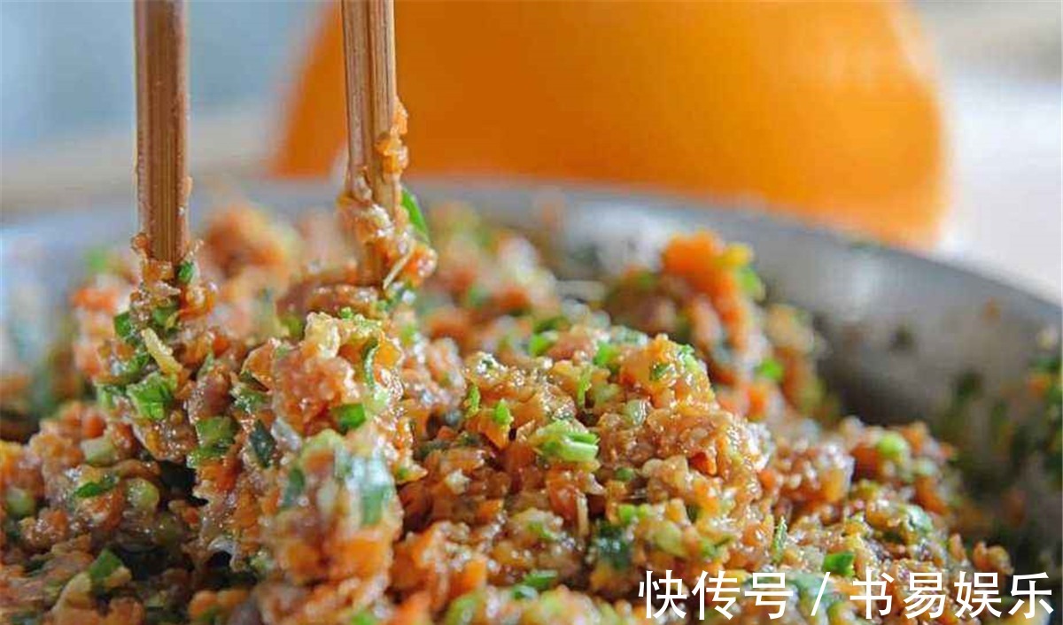 调制饺子馅的诀窍,这三种调料缺一不可,网友称:真的香!