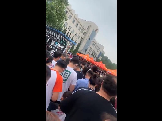 中国刑警学院|已拍出15.1万/只!中国刑警学院身价最高的淘汰犬会是几号?