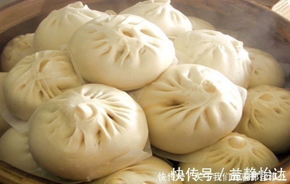 蒸包子时，和面多加1勺它，做好3点，保证膨松柔软，不死面不塌陷