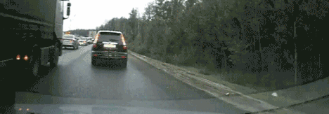 |搞笑GIF:设计师你出来 我保证不打你脸