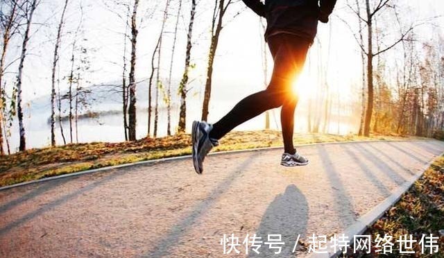 心肺功能|慢跑前三十分钟消耗的是糖原不是脂肪,所以跑30分钟就没用?