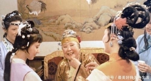 贾母#王熙凤一直都希望黛玉和宝玉在一起,为什么后来又向贾母提了宝钗