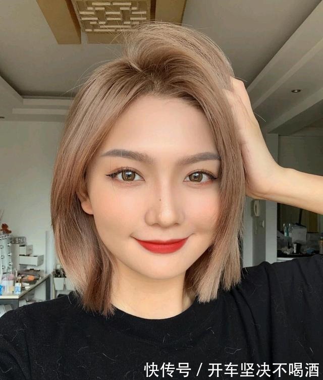 大牌平替 揭秘护肤界的“大牌平替”,平价or大牌,究竟智商税还是物有所值!