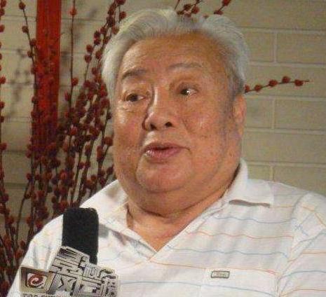 观音@他是最经典的如来佛祖,在泰国逛寺庙,发现佛牌上印的竟是自己