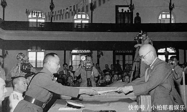 投降|日本投降俘虏回国,有3样东西不允许带出中国,做法很明智!