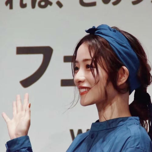 蓬松感|你适合“扎发”还是“披发”?主要由这5个前提判断,照做准美