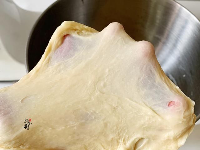 1碗面粉，一杯羊奶，教你做出松软香甜的面包，大人小孩都爱吃