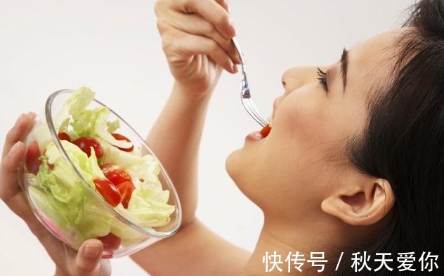 女性|要减肥先“减胃”饭前记住3句话,有助胃变小,体重“悄悄”降