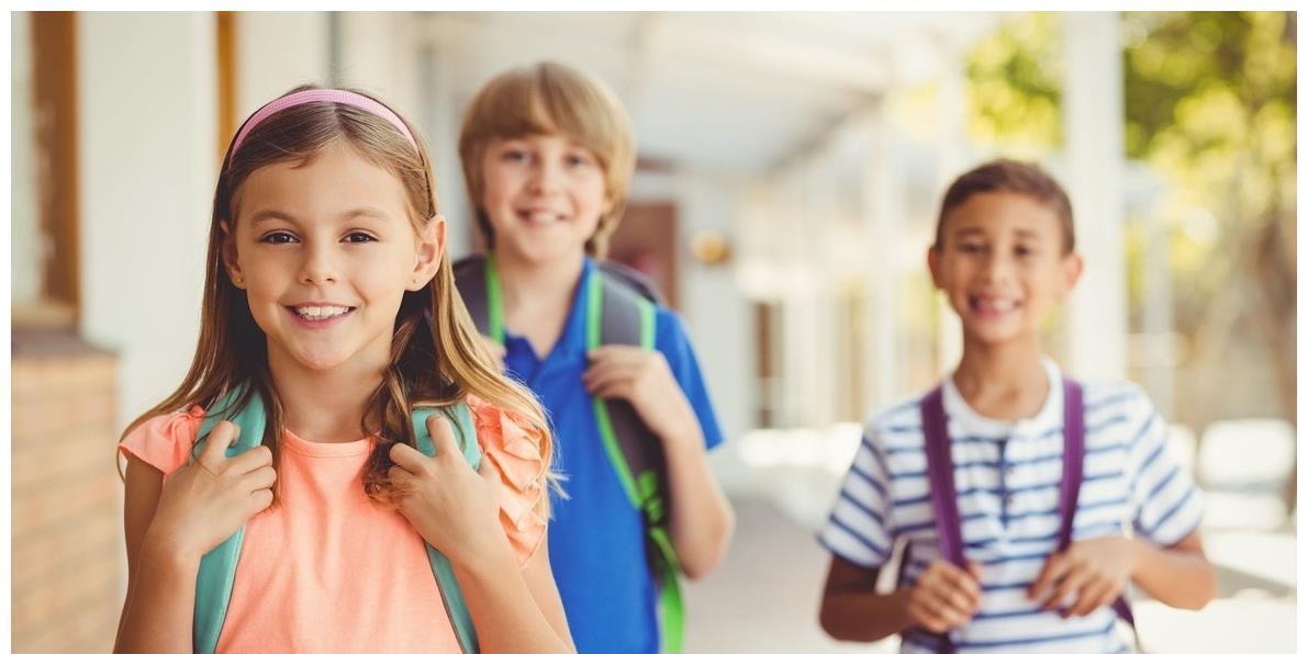 长高|早起傻一天,还可能影响孩子身高,你知道几点起床更合适吗?